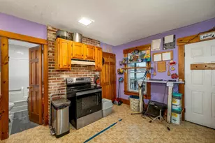 37 Water St, Lebanon, NH 03766 - Photo 21