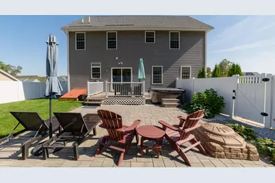 135 Brookview Drive, Hooksett, NH 03106 - Photo 5