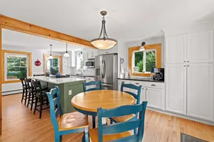 16 Hampshire Dr, Gilford, NH 03249 - Photo 13