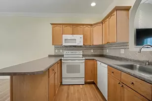 1 Cobbler Ct, Litchfield, NH 03052 - Photo 13