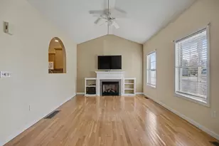 1 Cobbler Ct, Litchfield, NH 03052 - Photo 19