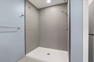 99 Foundry Pl, Portsmouth, NH 03801 - Photo 11