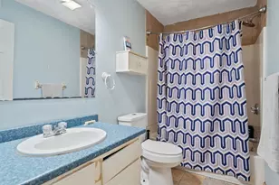 9A Sunshine Dr, Hudson, NH 03051 - Photo 5