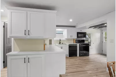 290 Kings Highway, New Durham, NH 03855 - Photo 21