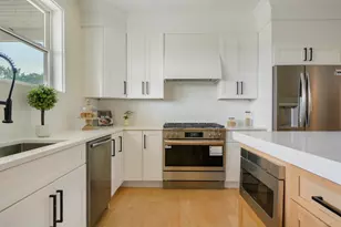 55 Indian Rock Rd, Bedford, NH 03011 - Photo 5