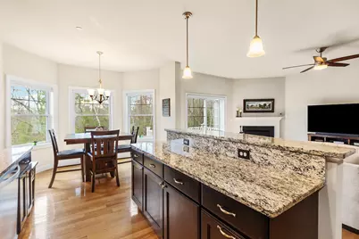 12 Manor Drive #B, Hooksett, NH 03106 - Photo 5