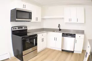 291 Village St, Concord, NH 03303 - Photo 5