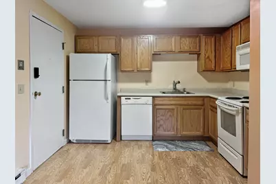 325 Lita Lane, Newmarket, NH 03857 - Photo 3