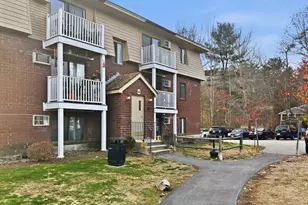 325 Lita Ln, Newmarket, NH 03857 - Photo 17