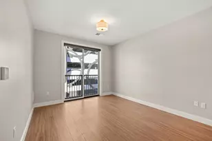 99 Foundry Pl, Portsmouth, NH 03801 - Photo 3