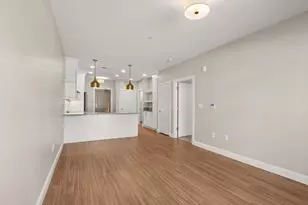 99 Foundry Pl, Portsmouth, NH 03801 - Photo 5