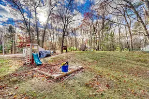 17 Schaefer Cir, Hudson, NH 03051 - Photo 47