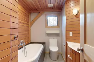 93 Old Milford Rd, Brookline, NH 03033 - Photo 17