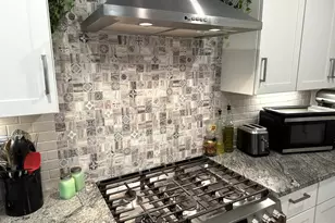 704 Hillside Ave, Berlin, NH 03570 - Photo 7