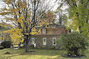 704 Hillside Ave, Berlin, NH 03570 - Photo 39