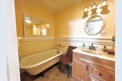 62 Merchants Row, Rutland City, VT 05701 - Photo 7