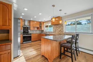 453 Route 101, Bedford, NH 03110 - Photo 5