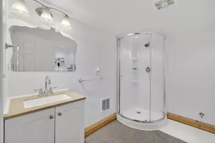 453 Route 101, Bedford, NH 03110 - Photo 31