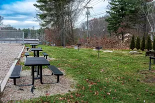 126 Mammoth Rd, Hooksett, NH 03106 - Photo 27