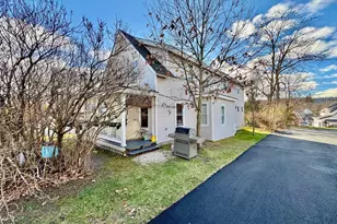 20 Summer St, Lebanon, NH 03766 - Photo 9