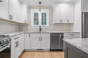 214 Pembroke St, Pembroke, NH 03275 - Photo 5