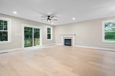 214 Pembroke Street, Pembroke, NH 03275 - Photo 9