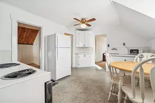 24 Parker St, Laconia, NH 03246 - Photo 21