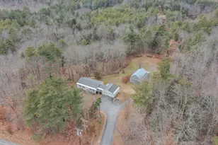 141 Raymond Rd, Deerfield, NH 03037 - Photo 3