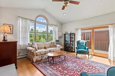 1594 Vt Route 7A, Shaftsbury, VT 05262 - Photo 13