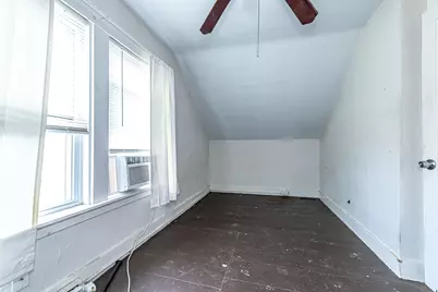 82 Howard Street, Winchester, NH 03470 - Photo 13