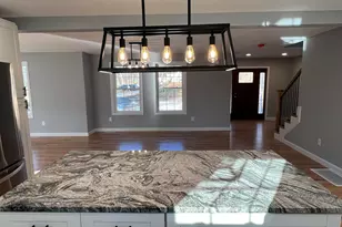 47 Long Hl Rd, Raymond, NH 03077 - Photo 9