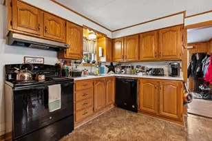 665 Gendron St, Berlin, NH 03570 - Photo 7