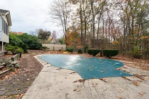 285 E Dunstable Rd, Nashua, NH 03062 - Photo 39