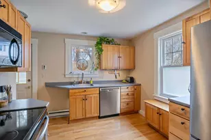 24 Atlantic Ave, Dover, NH 03820 - Photo 9