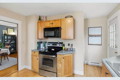 24 Atlantic Avenue, Dover, NH 03820 - Photo 11