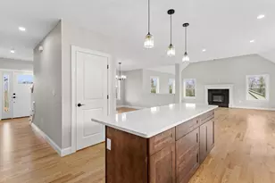 26 Sawmill Ln, New Boston, NH 03070 - Photo 25