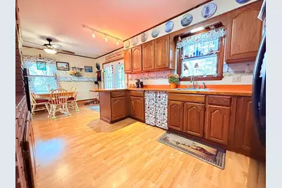 249 Maple Avenue, Claremont, NH 03743 - Photo 9