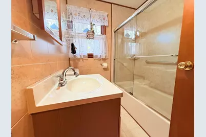 249 Maple Avenue, Claremont, NH 03743 - Photo 21