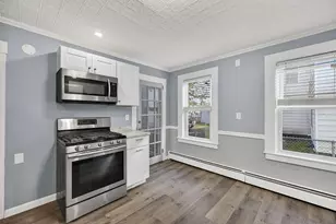 4 Chase St, Nashua, NH 03060 - Photo 13