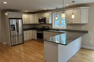 5 Sheldon Rd, Derry, NH 03038 - Photo 7