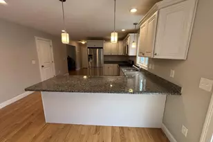 5 Sheldon Rd, Derry, NH 03038 - Photo 9