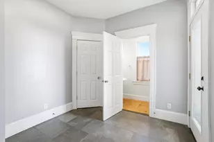 631 Lake Ave, Manchester, NH 03103 - Photo 33