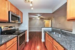 265 Edward J Roy Dr, Manchester, NH 03104 - Photo 5