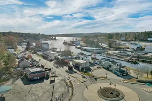 209 Lady Walsingham Way, Laconia, NH 03246 - Photo 13