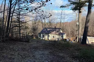 17 Pappas Rd, Claremont, NH 03743 - Photo 13