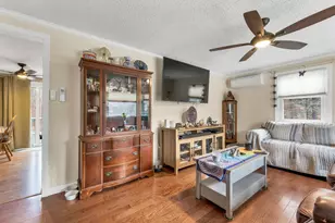 106 Fairview Ave, Conway, NH 03818 - Photo 11