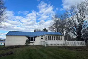 478 Chandler Rd, Hartford, VT 05001 - Photo 3