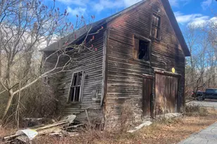 34 E Lake Rd, Fitzwilliam, NH 03447 - Photo 15