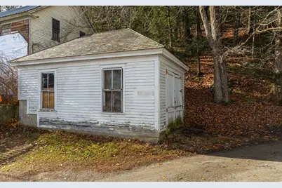 10 King Street, Rockingham, VT 05101 - Photo 9