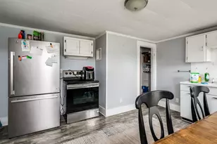 15 Dover Point Rd, Dover, NH 03820 - Photo 13